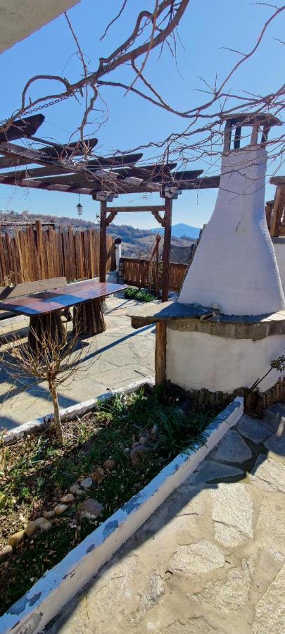 Namaste Къща В Село Камилски Дол Kamilski Dol Esterno foto
