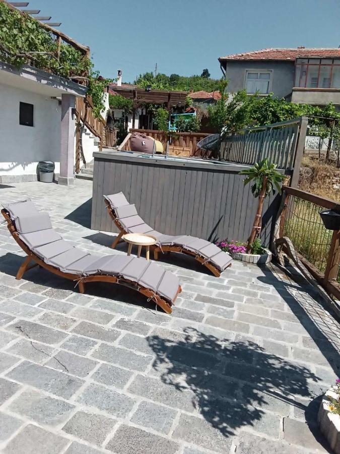 Namaste Къща В Село Камилски Дол Kamilski Dol Esterno foto